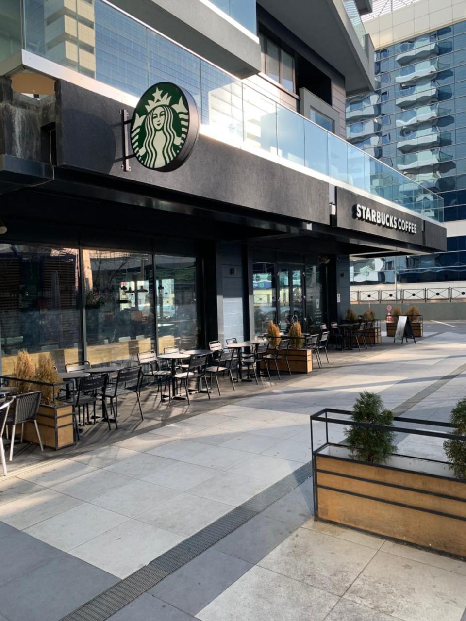 Platinum Rooms District 1 & 2 Bukares Bagian luar foto