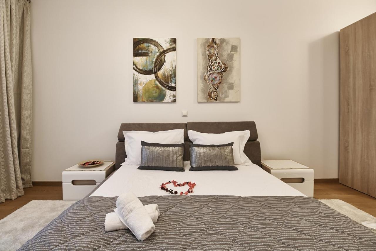 Platinum Rooms District 1 & 2 Bukares Bagian luar foto