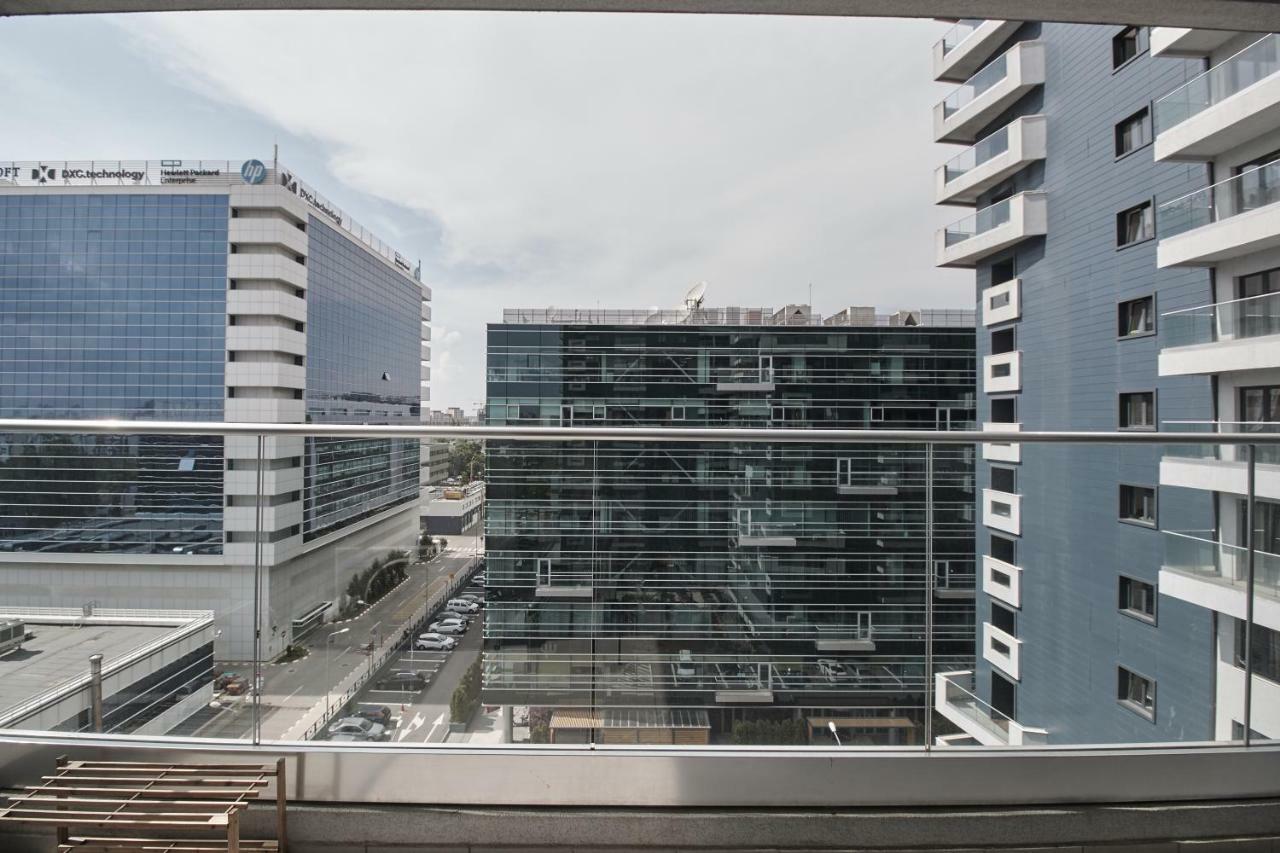 Platinum Rooms District 1 & 2 Bukares Bagian luar foto